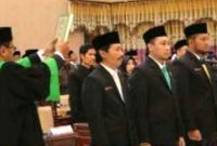Pengambilan sumpah di DPRD Kota Probolinggo.