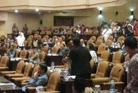 Sidang Paripurna Luar Biasa di Gedung Nusantara V DPR RI, Senayan, Jakarta,