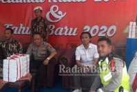 Petugas pengamanan dari Polres Gresik dan Team Gabungan saat di pos pam