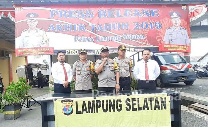 Kapolres Lampung Selatan AKBP.Edi Purnomo,S.H.,S.IK.,M.M menjelaskan,press release ahir tahun 