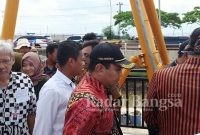 Gubernur Jawa Tengah saat meninjau rumah pompa di Kali Sringin Kota Semarang