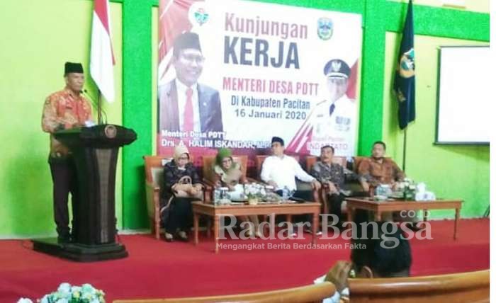 Kementerian Desa, Pembangunan Daerah Tertinggal, dan Transmigrasi,Abdul Halim Iskandar mengadakan Kunjungan Kerja di Kabupaten Pacitan