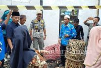 Pemerintah Kabupaten Ogan Komering Ilir (OKI) hadir ditengah duka yang menyelimuti keluarga Jamudin (57) tahun korban kebakaran di Desa Lebung Batang Kecamatan Pangkalanlampam