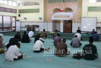 Edukasi produk pangan halal kepada Takmir Masjid di Surabaya