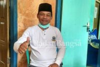  Kepala desa Panyindangan Kecamatan Cibinong Kabupaten Cianjur Provinsi Jawa Barat, DEDEN SELAMAT saat menjelaskan tentang penanganan Covid-19 tahun 2020 di desa Panyindangan [NST}