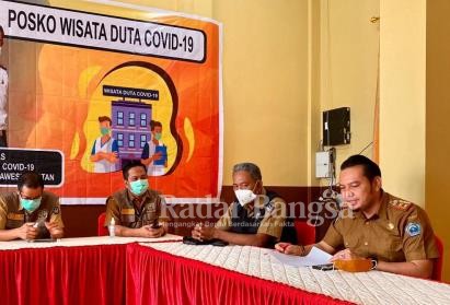 Kadis Kesehatan Bantaeng, dr Andi Ihsan yang menyambut kehadiran Tim Satgas Covid-19 Provinsi Sulawesi Selatan. [IST]