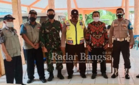 Muspika Kecamatan Jabung dan Pemdes Jabung,sedang mempersiapkan Pelaksanaan Operasi Yustisi diwilayah tugasnya,Dalam memutus matarantai penyebaran Covid-19 [IST]