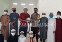 Bhabinkamtibmas Polres Bantaeng Sambangi Santri Pesantren [ist]