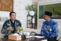 Bupati Yuhronur Efendi saat ditemui di Ruang Kerjanya, Kamis (25/03/2021) [IST]