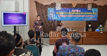  Bupati tersebut disampaikan di hadapan Kades se Kabupaten Lamongan saat Sosialisasi Pembinaan dan Fasilitasi Pelaksanaan Dana Desa (DD) Tahun 2021  [IST]