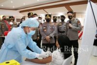 Kapolri Jenderal Listyo saat kunjungi Vaksinasi di Manado [IST]