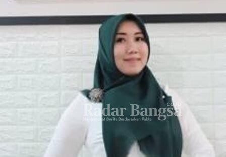 Dr. Lia Istifhama, M.E.I.