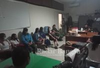 Pramusaji yang terjaring operasi saat di kantor pol pp {IST]