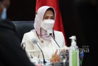 Walikota Batu Dewanti Rumpoko,Mengikuti Rapat Umum Pemegabg Saham (RUPS) PT.BWR. Sekaligus melantik Dirut baru Mohammad Reza Januar.