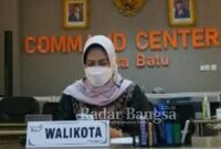Walikota Batu Dewanti Rumpoko bersama SKPD, di ikuti seluruh Walikota se-Indonesia Lakukan dialog Nasional secara Virtual [ist]