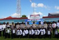 10 personel yang mendapatkan reward dari Kapolresta Mojokerto atas dedikasi dan loyalitas dalam bertugas dari Satresnarkoba ada 5 personel, Staf Bagsumda 2 personel dan 3 lagi dari Satlantas [IST]