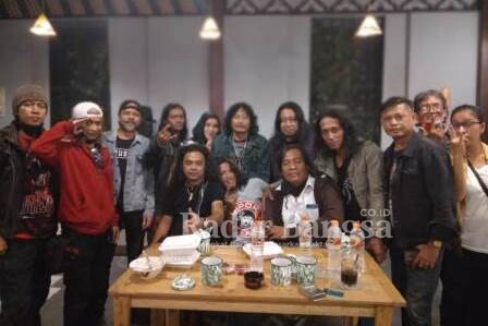 Komunitas Musisi Kota Malang, merapatkan barisan guna membantu sesama musisi [ist]