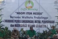 Implementasi peraturan Walikota Probolinggo no 79 tahun 2019 tentang pengurangan penggunaan kantung plasik ,perwakilan pelaku usaha di kota probolinggo sepakat dan berkomitmen melaksanakan dan mendukung penggunaan kantung plasik dalam kegiatan usaha