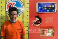 Tersangka dan barang bukti sabu-sabu, diamankan di Polres Tulungagung.