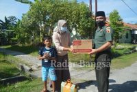 Peserta Sespimmen Polri Dikreg ke-61 Tahun 2021, Mayor Inf Irsyad Mahdi Pane saat baksos kepada masyarakat