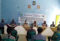 Camat Kecamatan Cidaun, Kabupaten Cianjur, Provinsi Jawa Barat Herlan Iskandar. S.IP sedang menyampaikan pembinaan di desa Gelarwangi
