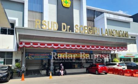 Rumah Sakit Umum Daerah (RSUD) dr Soegiri Lamongan tampak dari depan (Foto/Istimewa)