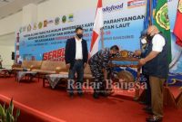 Giat vaksinasi Ilumni FH Unpar bersama Sekolah Staf dan Komandan TNI AL di Gedung PPAG Unpar Bandung