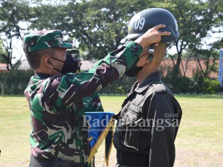 Suasana PNS dan CPNS TNI AL mengikuti Diklatsarmil di Puslatdiksarmil Kodiklatal