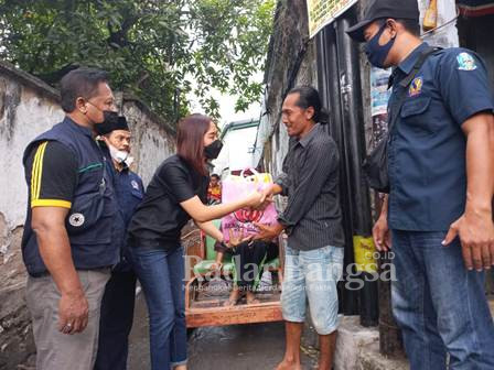 TKSK Lamongan bersinergi dengan Yayasan Senna Soceity gelar baksos. Jum'at (8/10/2021)