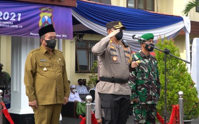 Gelar Pasukan Operasi Zebra Semeru 2021 di Lapangan Sarja Arya Racana, dipimpin oleh Kapolres Pasuruan AKBP Erick Frendriz, S.I.K., M.Si. (15/11/2021)