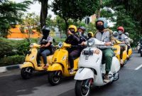 JD.ID bersama komunitas vespa melakukan Sunday Morning Ride “Ride Now Pit Later di Surabaya