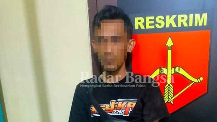 Yogie Trianggoro (28) warga asal Dusun Ngajaran, Desa/Kecamatan Karangbinangun, Kabupaten Lamongan, diringkus Unit Reskrim Polsek Kunjang, Kabupaten Kediri