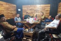  Tim PKM dosen Ilmu Ekonomi Unesa melakukan pendampingan administratif dalam pembentukan koperasi syariah di Sumenep