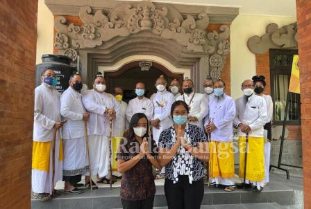 Parisadha Hindu Dharma Indonesia (PHDI) Pusat Menggelar rapat kerja Sabda Pandita Periode 2021-2026, di kantor PHDI Provinsi Bali (IST)