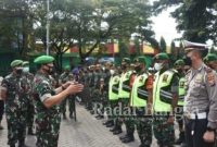 Danrem 084/Bhaskara Jaya Brigjen TNI Herman Hidayat Eko Atmojo selaku Dansatgaspamwil  saat memberikan arah kepada anggota (Dok Foto Robin RadarBangsa.co.id)