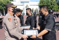 Kapolres Pasuruan Beri Reward Delapan Atlet Pencak Silat (IST)