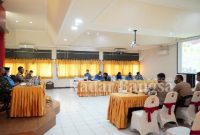  Polres Bangkalan menggelar Rakor terbatas bersama Satgas Covid-19 kabupaten Bangkalan dan juga Kodim 0829. Senin (17/01/2022)  (IST)