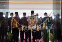 Bupati Bangkalan R Abdul Latif Amin Imron meresmikan gedung baru DPRD Bangkalan di jalan Halim Perdanakusuma. Rabu (12/01/2022)