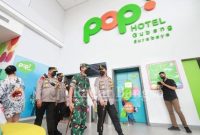  Pangdam V/Brawijaya bersama Kapolda Jatim mengecek lokasi isolasi terpusat hotel kesiapan kedatangan PPLN