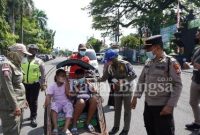 Jajaran Polres Bangkalan bersama Kodim 0829 dan Satpol PP melaksanakan Pamor Keris (IST)