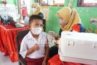 Vaksinasi di  salah satu SDN Bangkalan (IST)