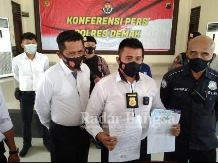 Kasat Reskrim Polres Demak AKP Agil Widiyas Sampurna saat konferensi pers di Polres Demak, Senin (7/2/2022) (IST)