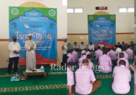 Suasan pringtan Isra Miraj