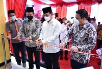 Kepala BNPT Komjen Pol Dr Boy Rafli Amar saat meresmikan rusun untuk anak-anak YLP di Solokuro Kabupaten Lamongan, Senin (14/02) (IST)