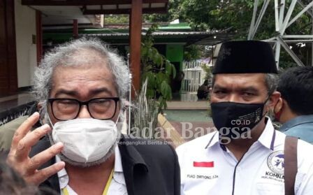 Arist Merdeka Sirait Ketua Komnas Perlindungan Anak didampingi  Ketua LPA Batu Malang Fuad A. (IST)