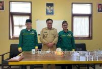 Pertemuan tak sengaja Ketua DPC PPP Kota Malang dengan Wakil Walikota Malang di kantor Partai Golkar Kota Malang