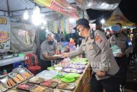 Kapolresta Sidoarjo Komisaris Besar Polisi Kusumo Wahyu Bintoro, turun langsung memimpin patroli skala besar. Jumat (11/2/2022) malam (IST)