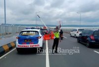 Anggota  personil lalu lintas dari Polres Bangkalan (IST)