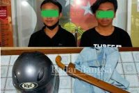 Kedua pelaku IIN alias Ica (17) warga Dusun Keradenan Desa/Kecamatan Sarirejo dan MBF ((18) warga Dusun Gempol Payang Desa Gempoltumloko Kecamatan Sarirejo Kabupaten Lamongan beserta BB diamankan di Polres Lamongan (IST)