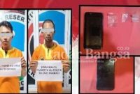 Dua tersangkah dengan barang bukti saat diamankan Polres Lamongan (IST)